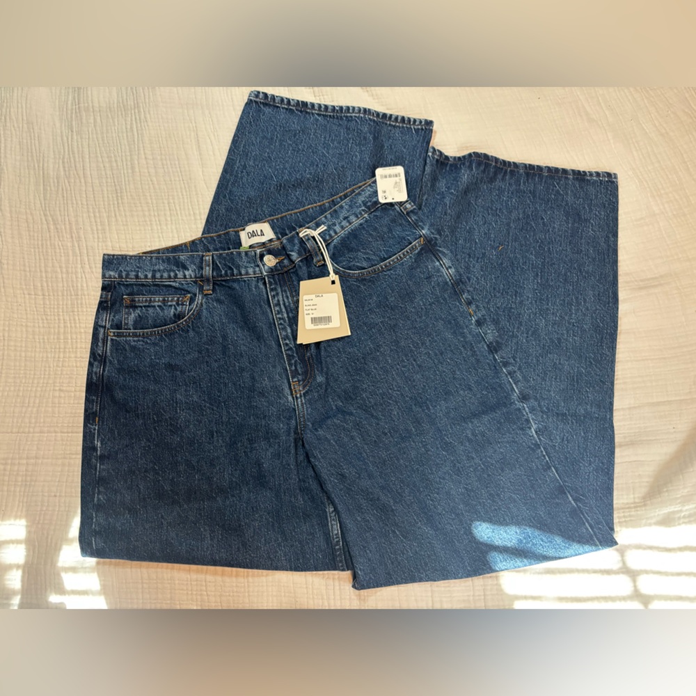 DALA Sling Jean - Flat Blue - Picture 4 of 5